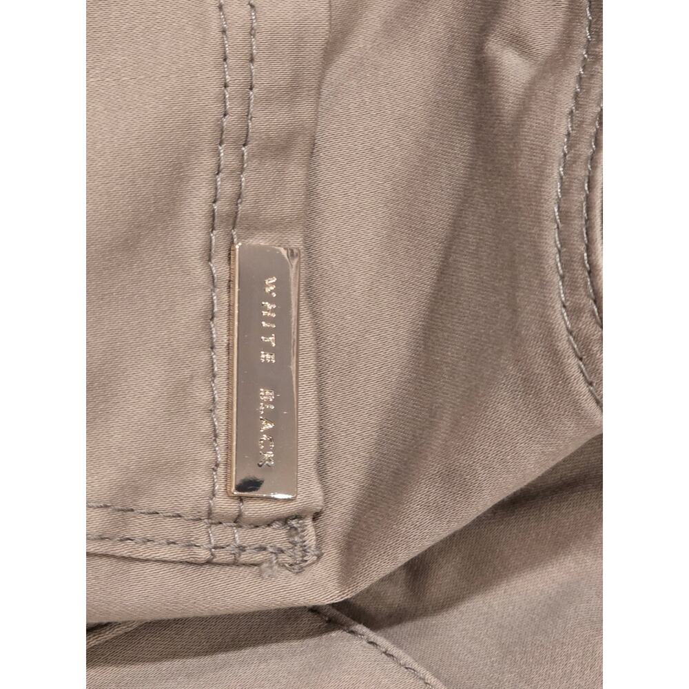 White House Black Market 5-Inch Khaki Shorts – NWT Size 8 - Picture 6 of 7